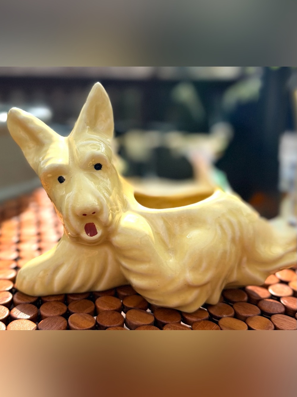 🪴 Vintage MCM Ceramic Scottie Dog Planter in Pale Yellow, c. 1950s 🐶